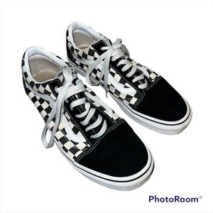 Checkered Old Skool Vans